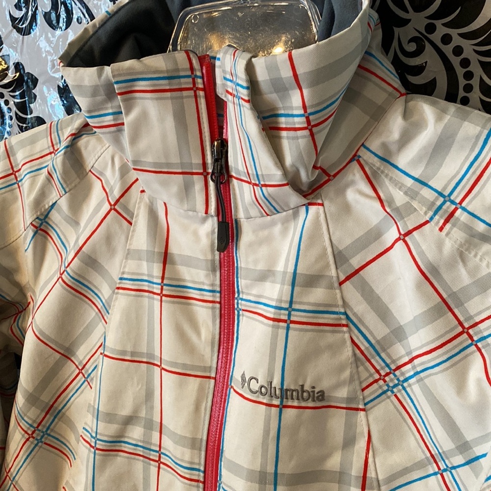 Columbia jacket - Picture 2 of 12